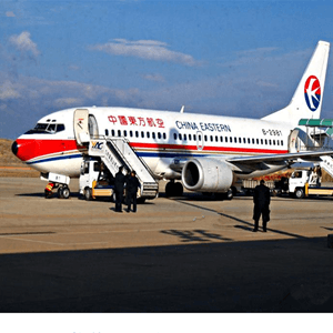 赤峰玉龙机场快递航空快运业稳步发展的原因是什么？